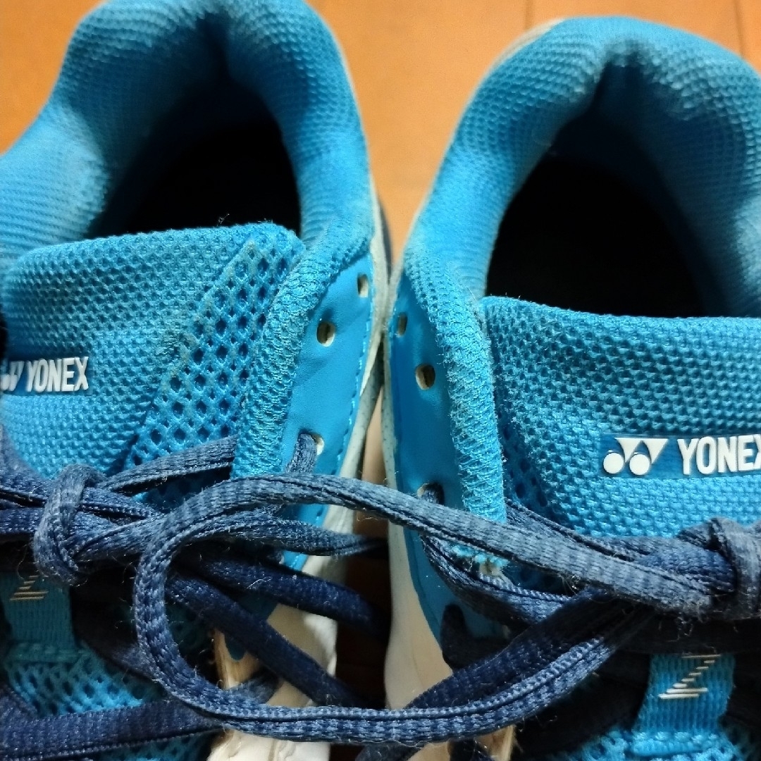 YONEX(ヨネックス)のバドミントンシューズ♡24.5cm スポーツ/アウトドアのスポーツ/アウトドア その他(バドミントン)の商品写真