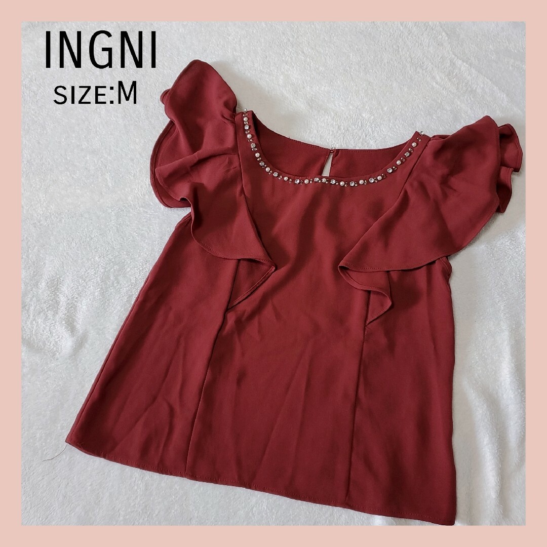 INGNI(イング)のINGNI フリルブラウス ボルドー レディースのトップス(シャツ/ブラウス(半袖/袖なし))の商品写真