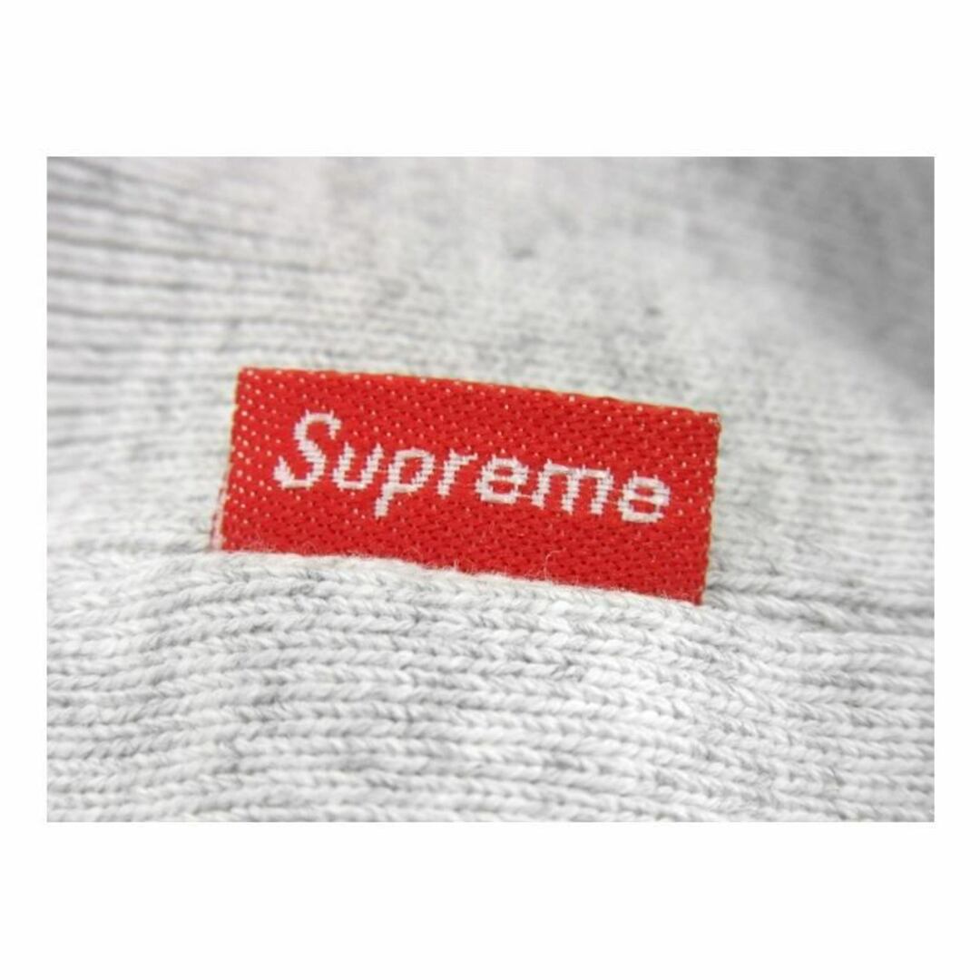 Supreme(シュプリーム)のシュプリーム Supreme ■ 23AW 【 Satin Applique Hooded Sweatshirt  】 サテン アップリケ ロゴ フーデッド スウェット パーカー f21280 メンズのトップス(パーカー)の商品写真