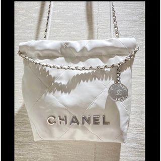 CHANEL - CHANEL 22バッグミニ