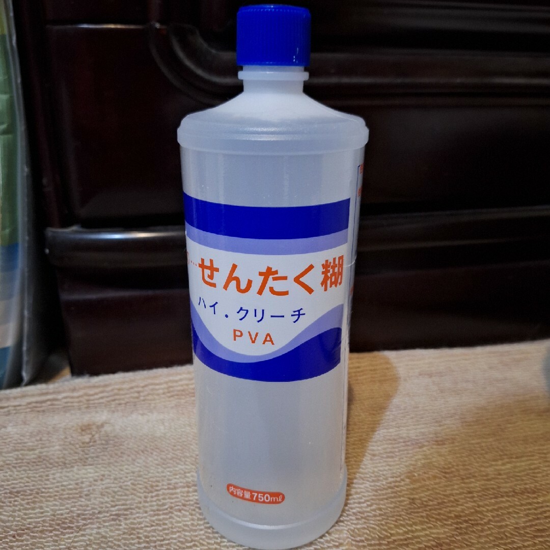 洗濯のり750ml インテリア/住まい/日用品の日用品/生活雑貨/旅行(洗剤/柔軟剤)の商品写真