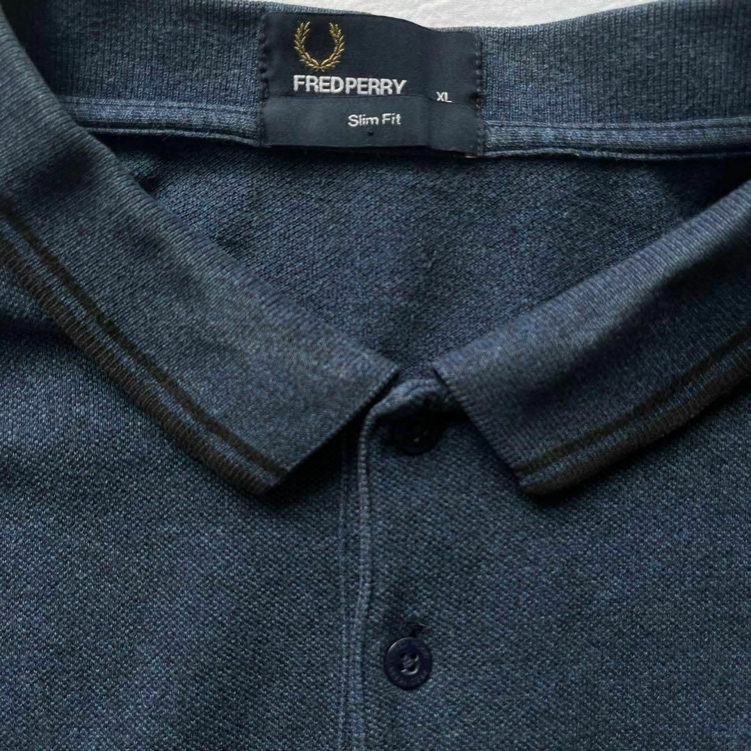 FRED PERRY(フレッドペリー)のフレッドペリー　ポロシャツ　ワンポイントロゴ　半袖シャツ　XLサイズ ネイビー メンズのトップス(ポロシャツ)の商品写真