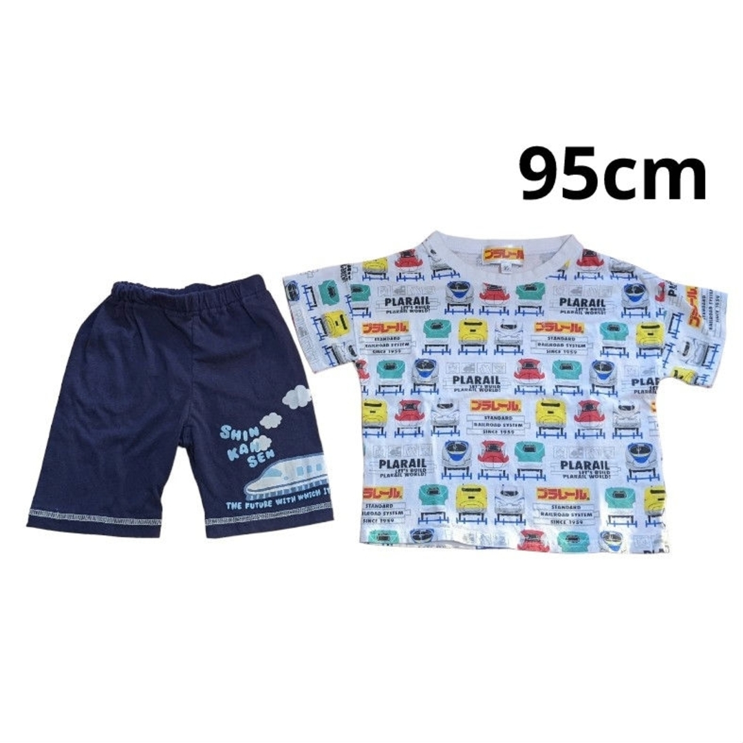 男の子　2点セット　95cm　半袖Ｔシャツ ズボン　電車　プラレール キッズ/ベビー/マタニティのキッズ服男の子用(90cm~)(Tシャツ/カットソー)の商品写真