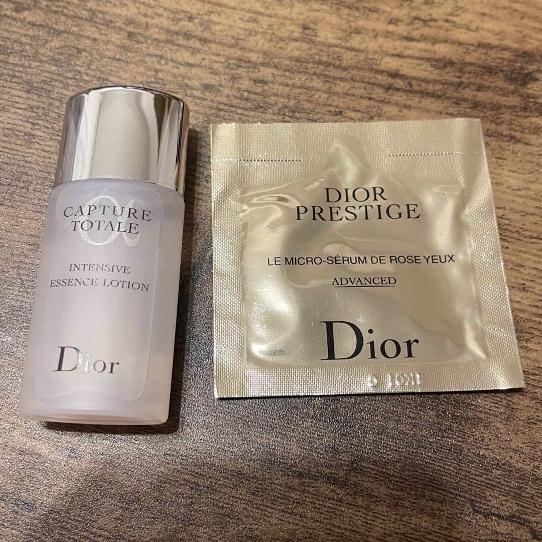 Dior(ディオール)のディオール　カプチュール　トータル　インテンシブ　エッセンス　ローション コスメ/美容のスキンケア/基礎化粧品(化粧水/ローション)の商品写真