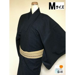 【中古】ウール 男物 黒地に霞文様 単衣 裄69 Mサイズ リサイクル(着物)