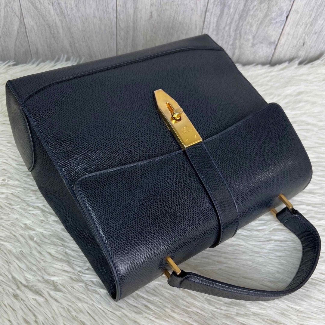 celine(セリーヌ)の希少♡ターンロック♡美品♡セリーヌ レザー 2way ショルダーバッグ レディースのバッグ(ショルダーバッグ)の商品写真