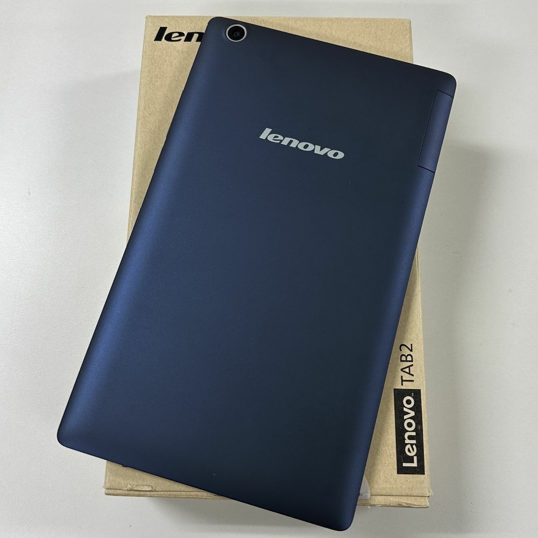 Lenovo(レノボ)のLenovo TAB2 501LV スマホ/家電/カメラのPC/タブレット(タブレット)の商品写真