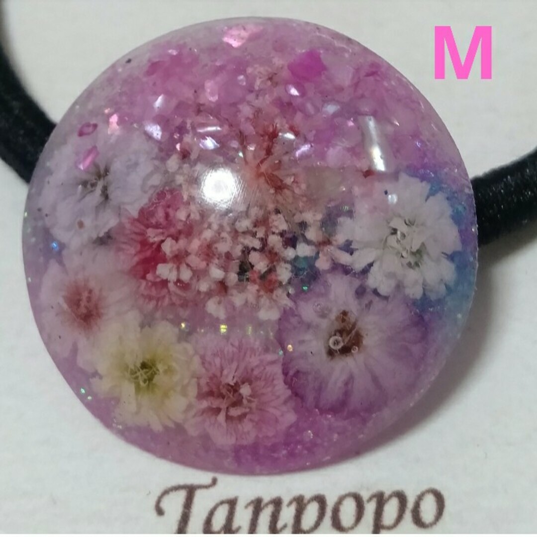 へアゴム ハンドメイド レジン❀ 可愛い かすみ草 シェル❀ 桜 ピンク系 M② ハンドメイドのアクセサリー(ヘアアクセサリー)の商品写真