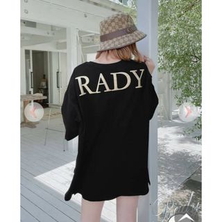 レディー(Rady)の❤️rady新品未使用バックロゴTシャツ(Tシャツ/カットソー(半袖/袖なし))