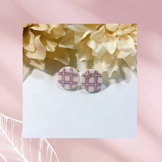 ハンドメイド　アクセサリー　ピアス　No.18  (ピアス)