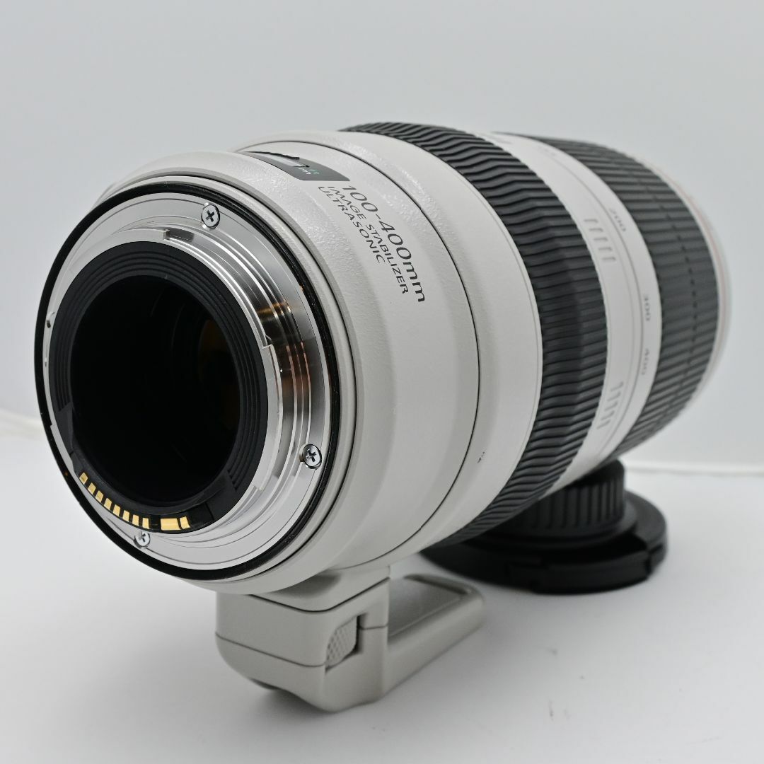 Canon キヤノン?EF100-400mm F4.5-5.6L IS II USM  スマホ/家電/カメラのカメラ(レンズ(ズーム))の商品写真