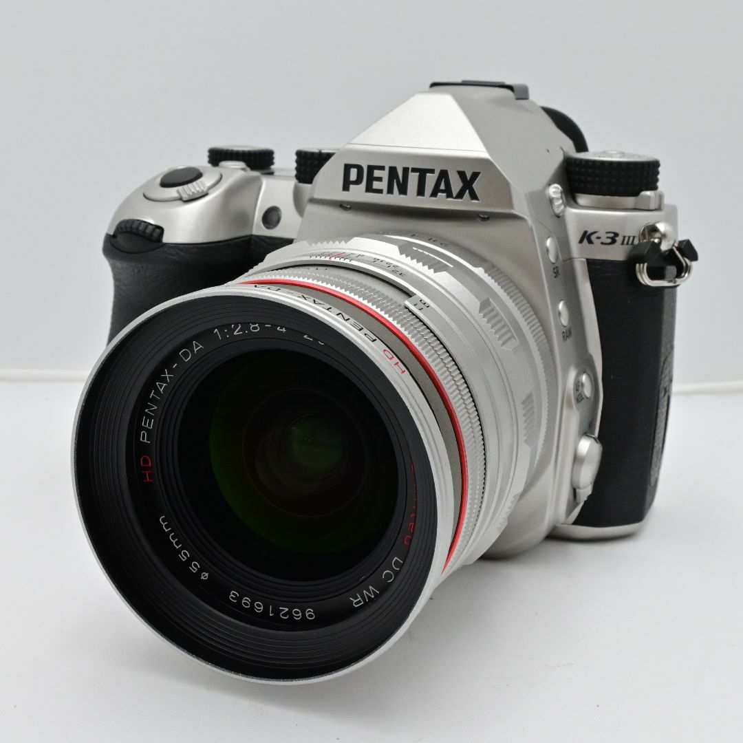 ペンタックス PENTAX K-3 Mark III 20-40mmLTDWRレンズキット シルバーボディ&ブラック スマホ/家電/カメラのカメラ(デジタル一眼)の商品写真