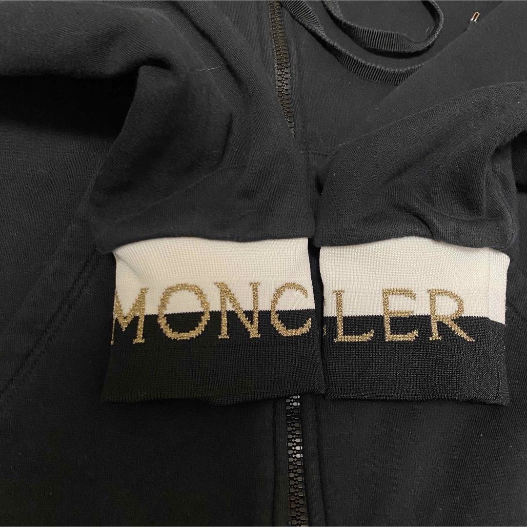 MONCLER(モンクレール)のMONCLER モンクレール ジップ パーカー 黒 ブラック スウェット XS レディースのトップス(パーカー)の商品写真