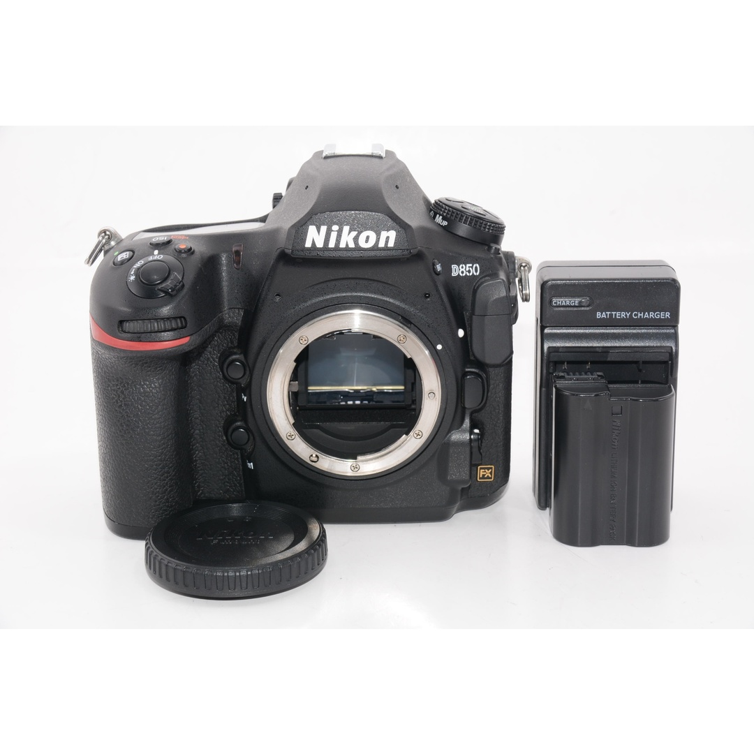 【オススメ】Nikon デジタル一眼レフカメラ D850 ブラック スマホ/家電/カメラのカメラ(デジタル一眼)の商品写真