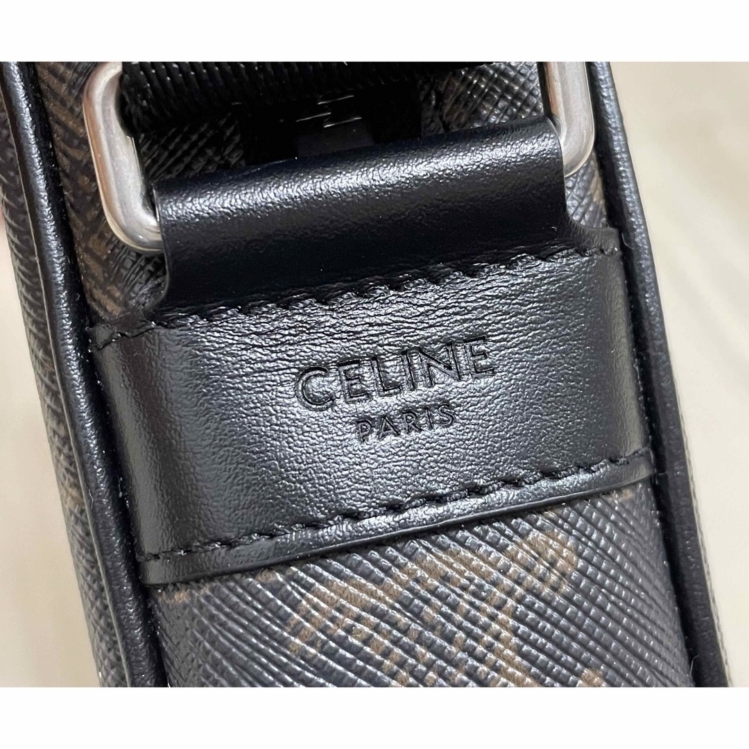 celine(セリーヌ)のCeline トリオンフキャンバス ミディアム メッセンジャーバッグ メンズのバッグ(ショルダーバッグ)の商品写真