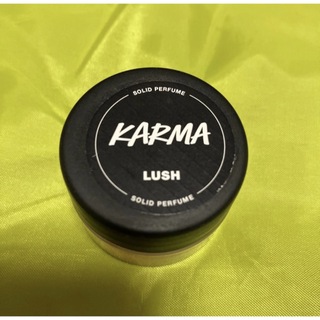 ラッシュ(LUSH)のLUSH ソリッドパフューム KARMA(カルマ)練り香水(ユニセックス)