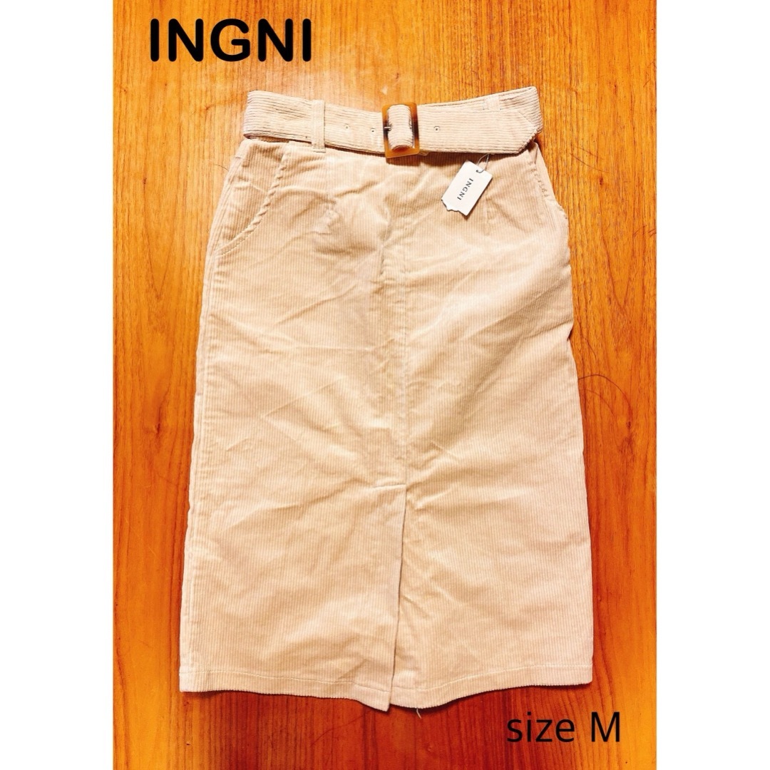 INGNI(イング)のINGNI イング コーデュロイスカート ベージュ サイズM 新品未使用 レディースのスカート(ひざ丈スカート)の商品写真