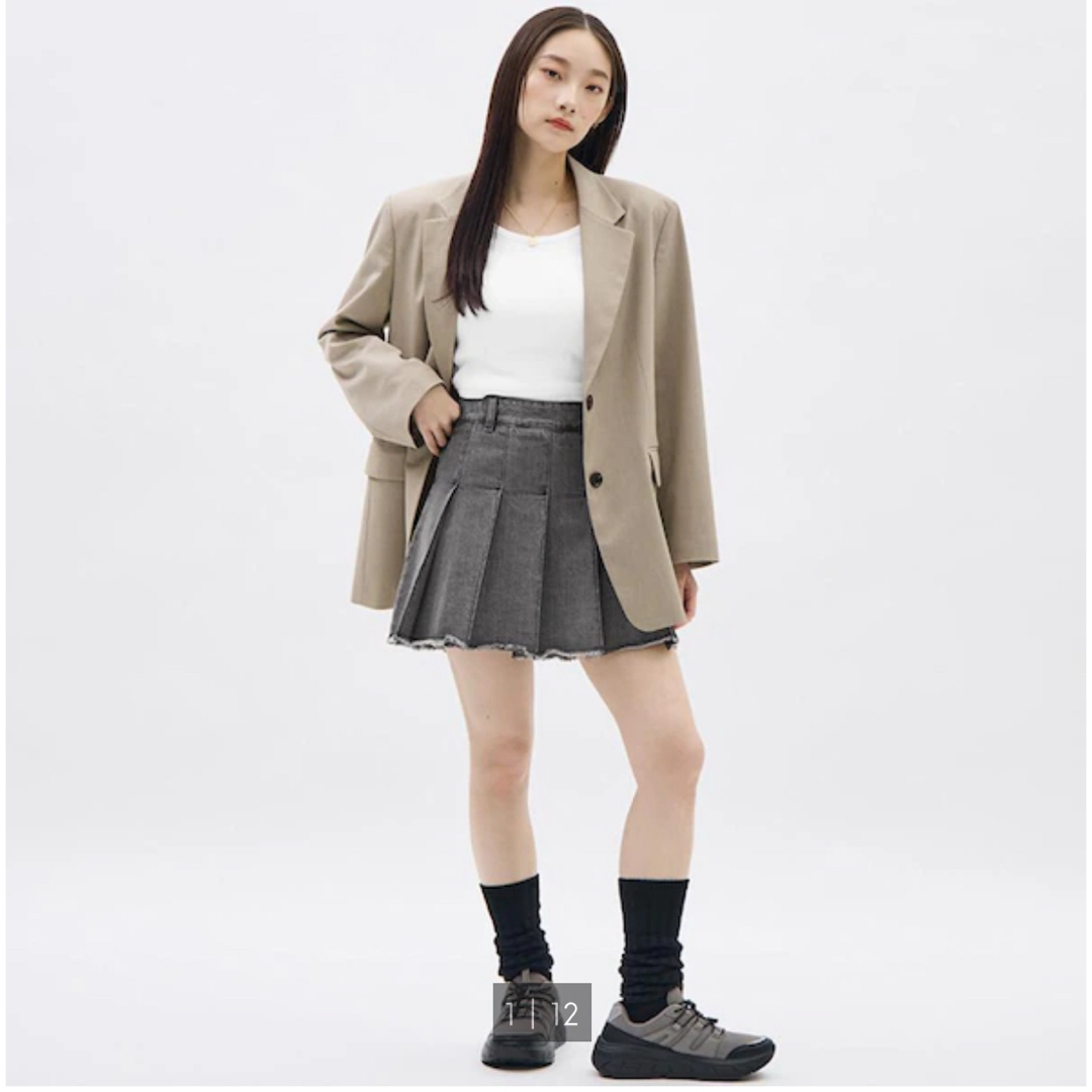 GU(ジーユー)の今期発売デニムスカート レディースのスカート(ミニスカート)の商品写真