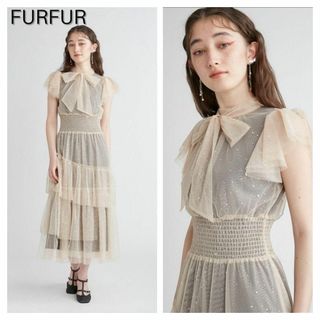 ファーファー(fur fur)の【新品未使用タグ付】FURFUR　ファーファー　ラメチュールドレス　ベージュ(ロングワンピース/マキシワンピース)