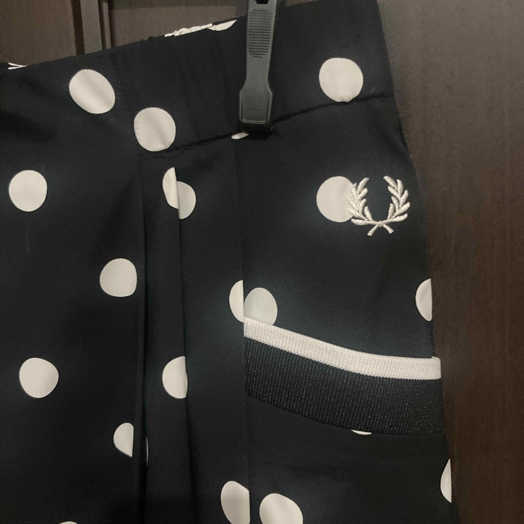 FRED PERRY(フレッドペリー)のフレッドペリー　スカート　ドット　水玉　 レディースのスカート(ひざ丈スカート)の商品写真
