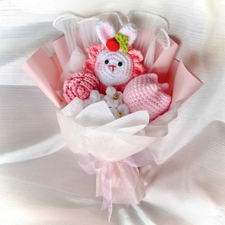 ピンク　毛糸の花束　枯れないお花　あみぐるみ　かぎ編みブーケ花束　韓国インテリア(プリザーブドフラワー)