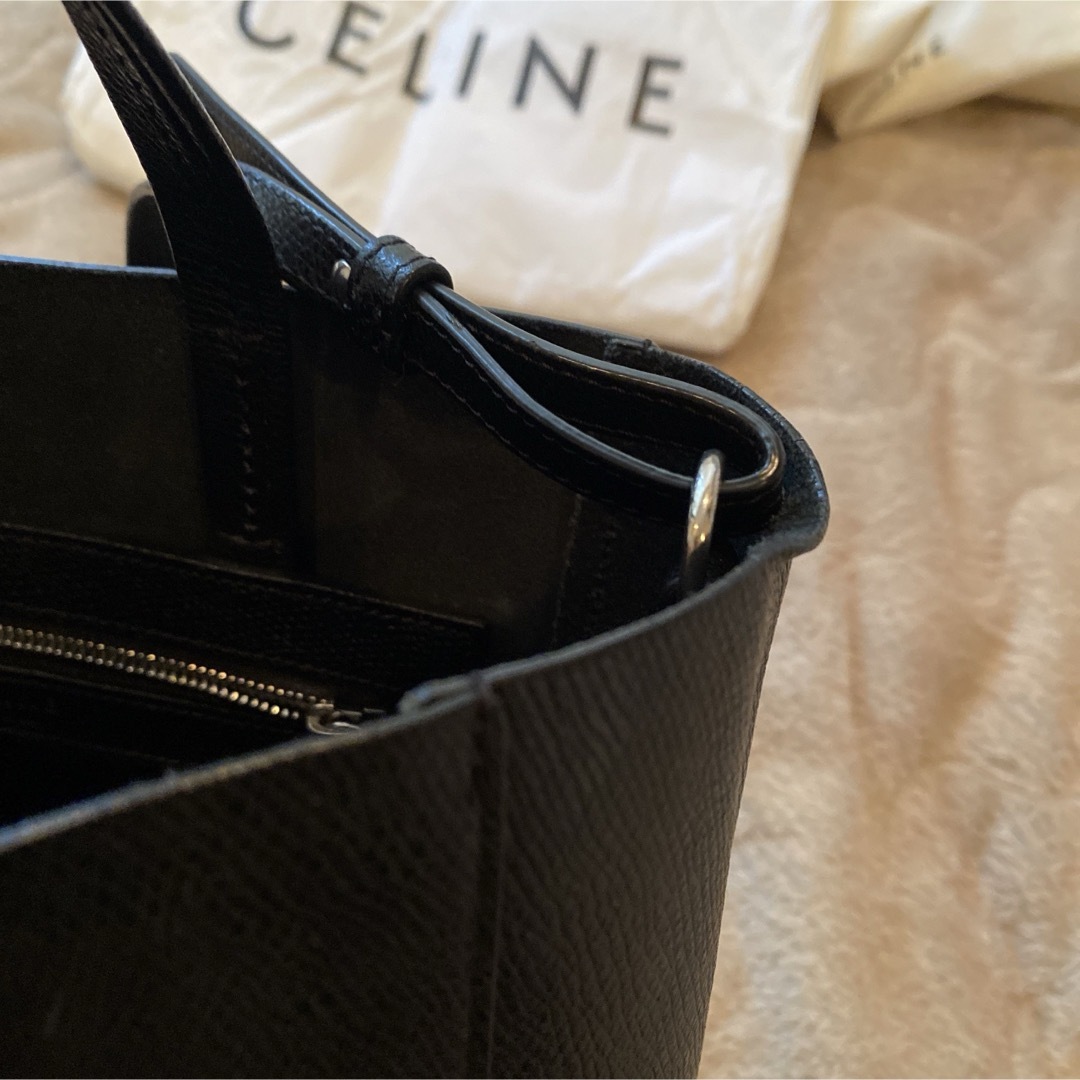 celine(セリーヌ)のセリーヌ　スモールカバ　旧ロゴ　フィービー レディースのバッグ(トートバッグ)の商品写真