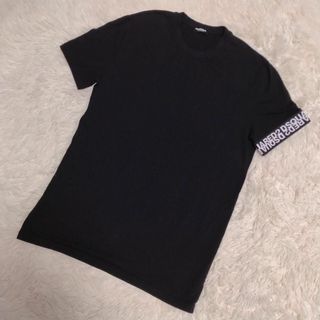 ディースクエアード(DSQUARED2)のDSQUARED2 袖ロゴ Tシャツ L ブラック(Tシャツ/カットソー(半袖/袖なし))