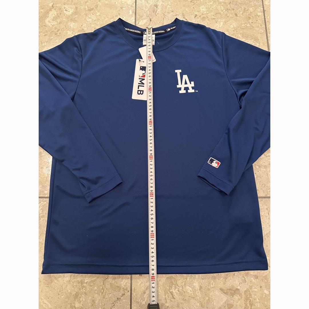 MLB(メジャーリーグベースボール)の【新品未使用タグ付】ドジャース　長袖Tシャツ　サイズXL  ブルー メンズのトップス(Tシャツ/カットソー(七分/長袖))の商品写真