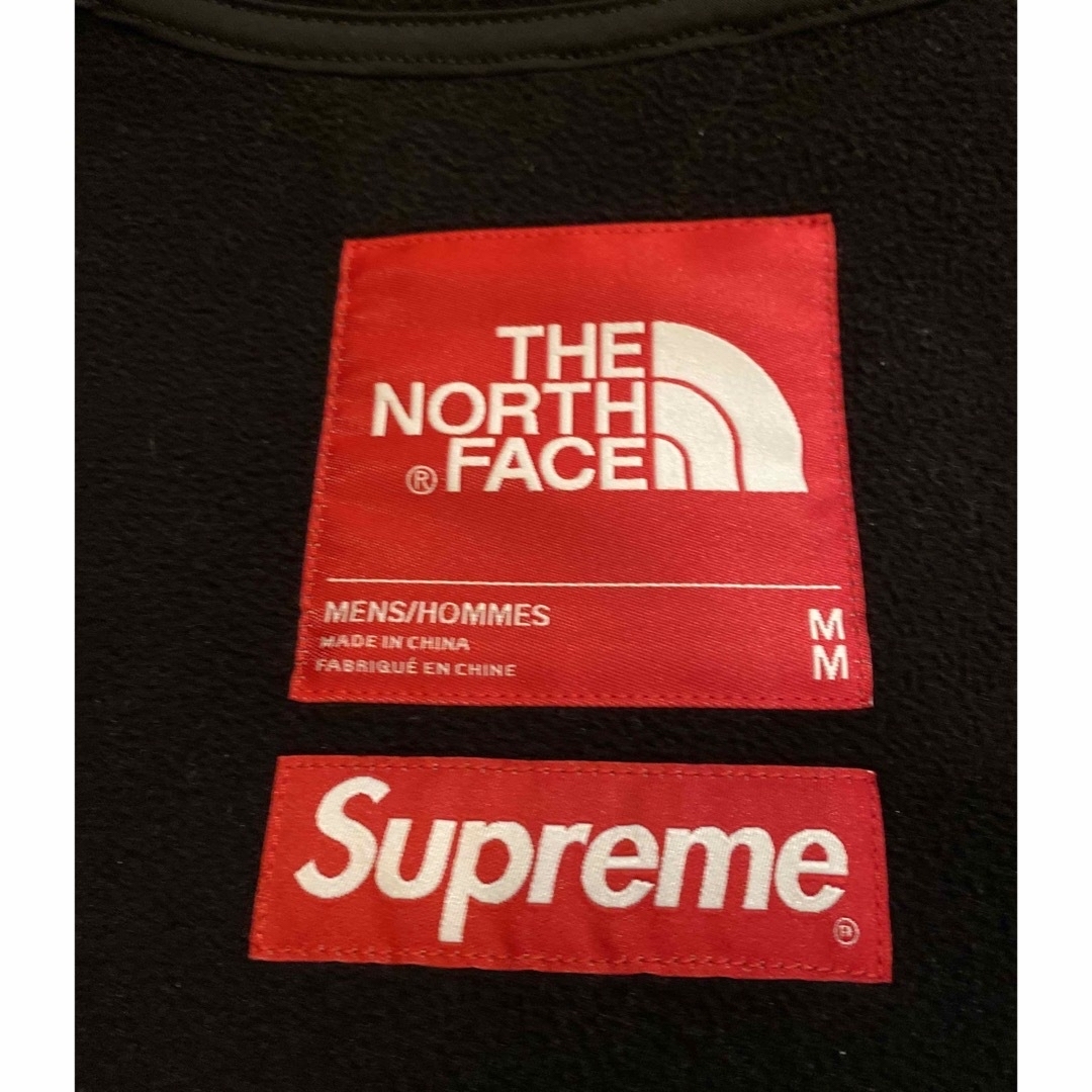 Supreme(シュプリーム)のSUPREME NORTHFACE BLEACHED DENIM メンズのジャケット/アウター(ブルゾン)の商品写真