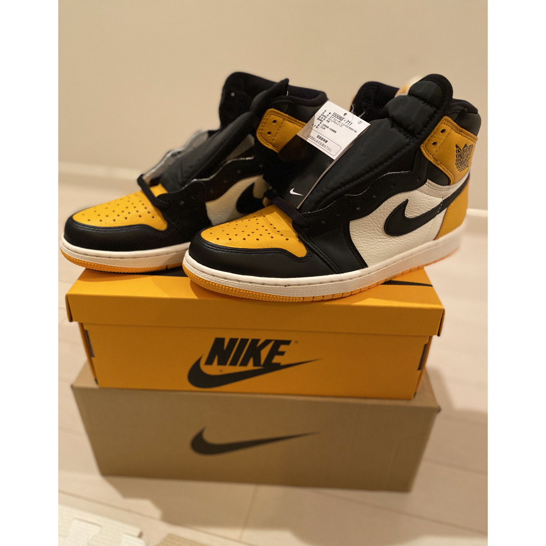 NIKE(ナイキ)のぱんくん0324様専用　NIKE AIR JORDAN1 TAXI メンズの靴/シューズ(スニーカー)の商品写真