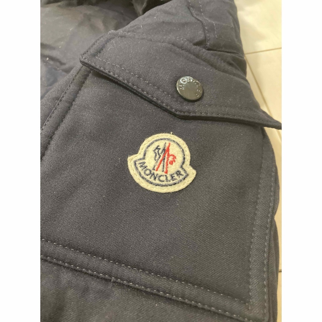 MONCLER(モンクレール)の国内正規品 大人気 モンクレール モンジュネーブル メンズのジャケット/アウター(ダウンジャケット)の商品写真