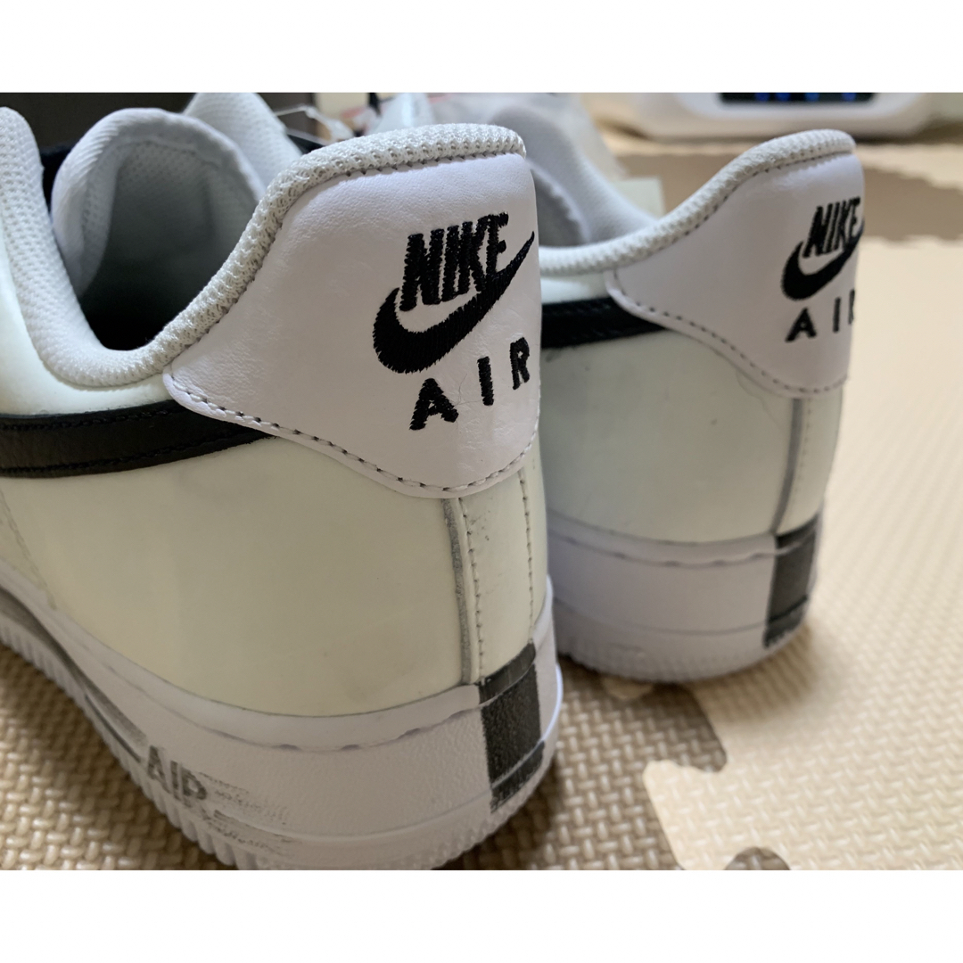 NIKE(ナイキ)の美品未使用NIKE PEACEMINUSONE AIR FORCE 1白28cm メンズの靴/シューズ(スニーカー)の商品写真