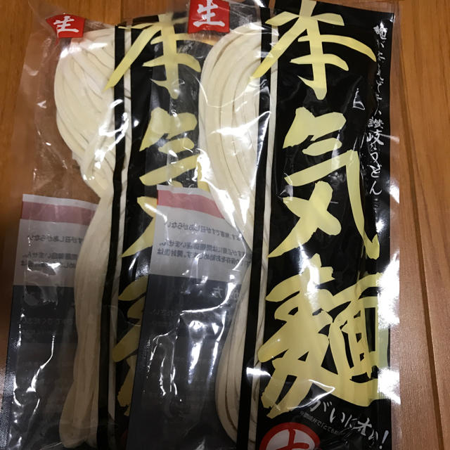 讃岐うどん 4人前 食品/飲料/酒の食品(麺類)の商品写真