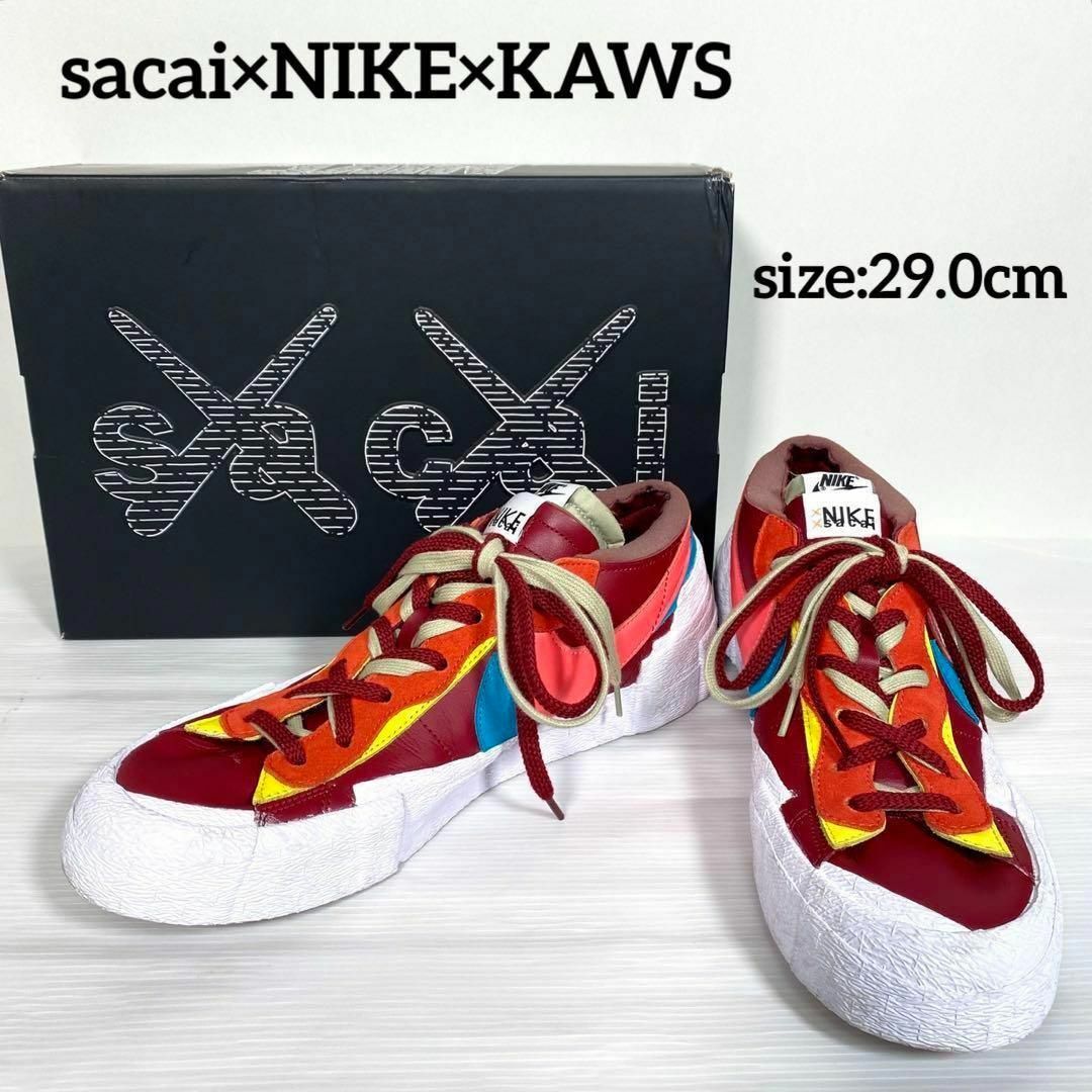 NIKE(ナイキ)の【限定コラボ】KAWS×NIKE×sacaiブレザーローチームレッドスニーカー メンズの靴/シューズ(スニーカー)の商品写真