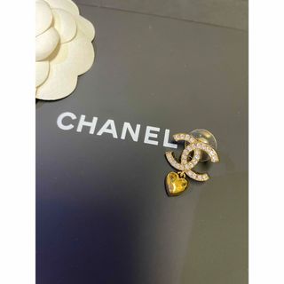 シャネル(CHANEL)のCHANEL❤️ピアス片耳(ピアス)