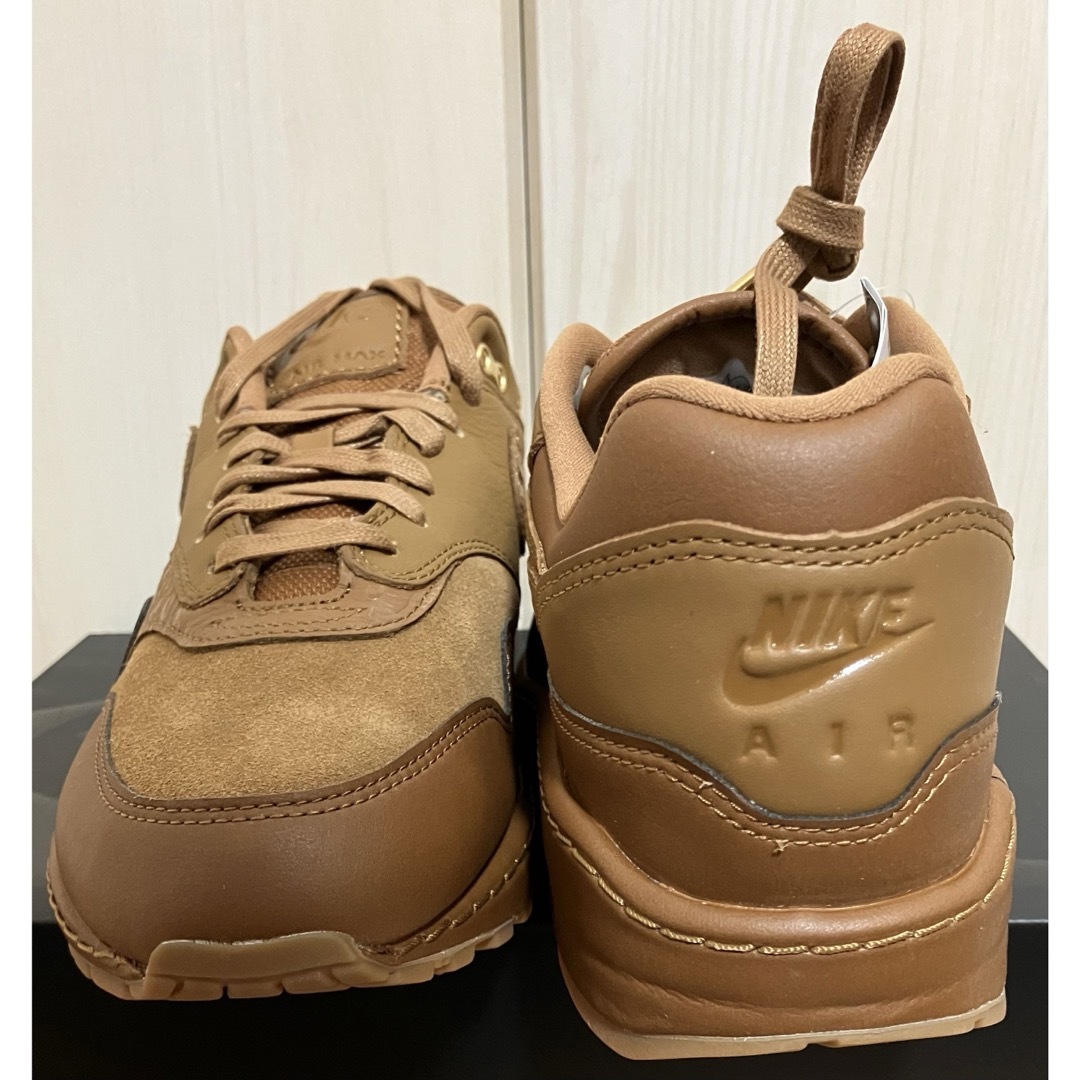 NIKE(ナイキ)のナイキ ウィメンズ エアマックス1 '87 26.5cm DV3888-200 レディースの靴/シューズ(スニーカー)の商品写真