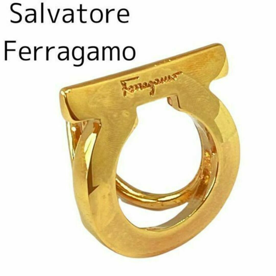 Salvatore Ferragamo(サルヴァトーレフェラガモ)の【美品】サルヴァトーレ フェラガモ スカーフリング ガンチーニ ゴールド 金 レディースのファッション小物(その他)の商品写真