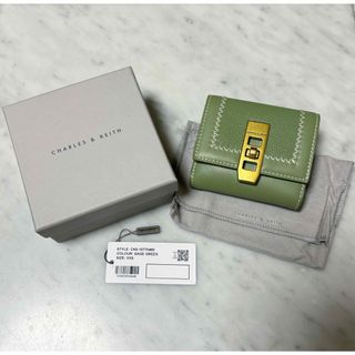 チャールズアンドキース(Charles and Keith)のCharles & Keith Stitch Wallet セージグリーン 財布(財布)