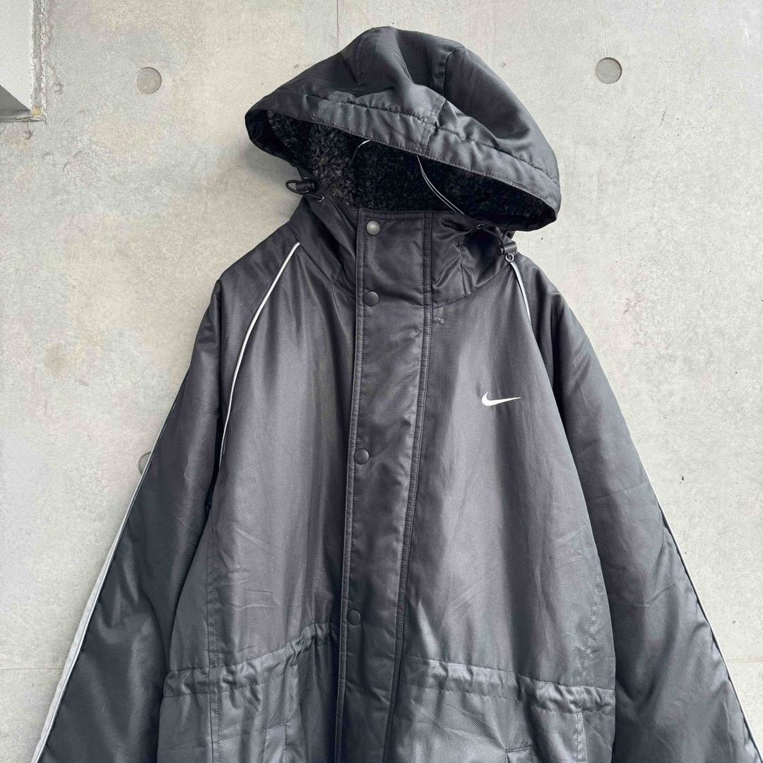 NIKE(ナイキ)の00年代 NIKE ベンチコート ナイロン ライン Y2K テック ブラック メンズのジャケット/アウター(ナイロンジャケット)の商品写真