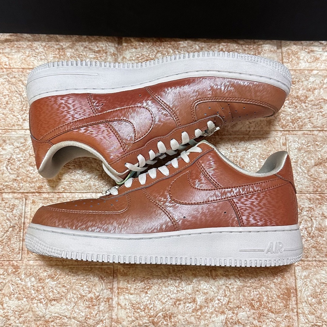 NIKE(ナイキ)の激レア NIKE AIR FORCE 1 '07 LOW LV8 QS カッパー メンズの靴/シューズ(スニーカー)の商品写真