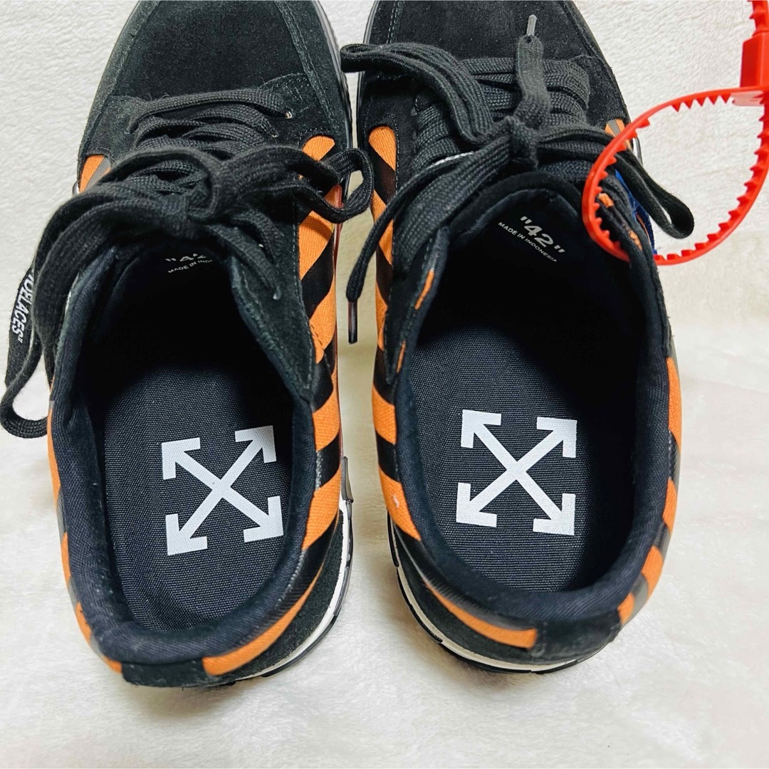 OFF-WHITE(オフホワイト)のOFFWHITE オフホワイト スニーカー DIAGLOW VULCANIZED メンズの靴/シューズ(スニーカー)の商品写真