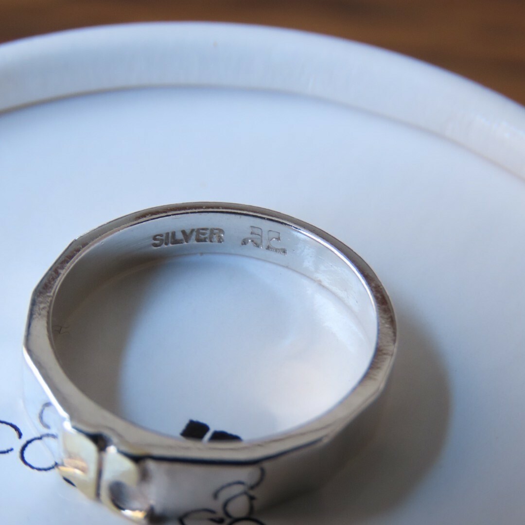 Courreges(クレージュ)のクレージュ シルバーリング　8.5号　silver  指輪 レディースのアクセサリー(リング(指輪))の商品写真