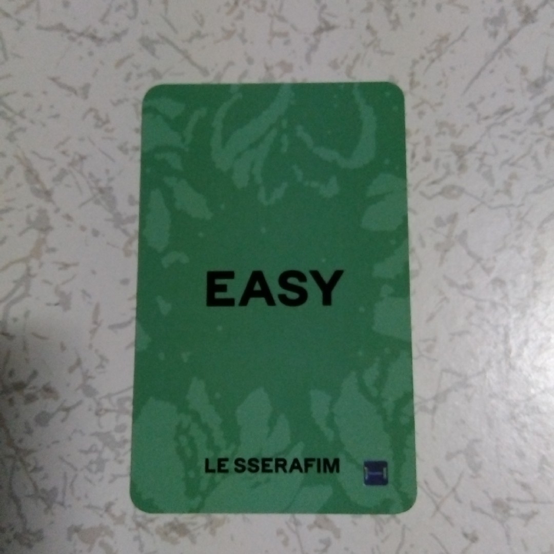 LE SSERAFIM(ルセラフィム)のLE SSERAFIM EASYトレカ ユンジン エンタメ/ホビーのCD(K-POP/アジア)の商品写真