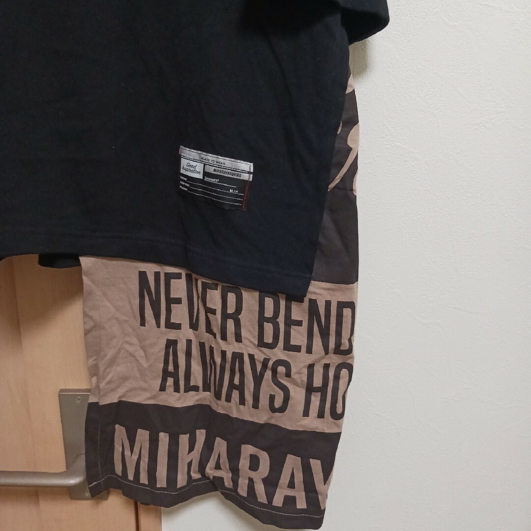MIHARAYASUHIRO(ミハラヤスヒロ)のGU×ミハラヤスヒロ　Tシャツ メンズのトップス(Tシャツ/カットソー(半袖/袖なし))の商品写真