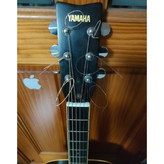 ヤマハ(ヤマハ)のヤマハFG−201Bアコースティックギター(アコースティックギター)