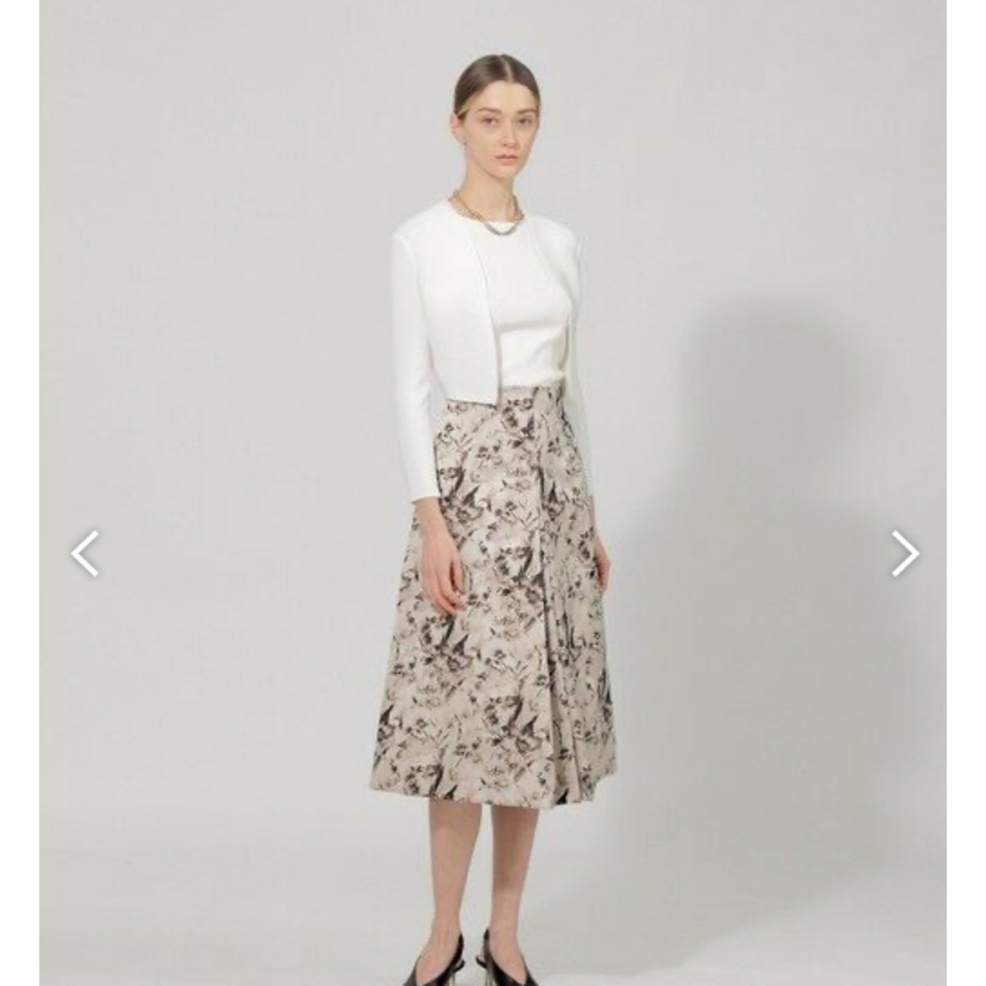 EPOCA - 美品 キュプラベーシック ニットボレロ ホワイト サイズ EPOCA - 美品 キュプラベーシック ニットボレロ ホワイト サイズ