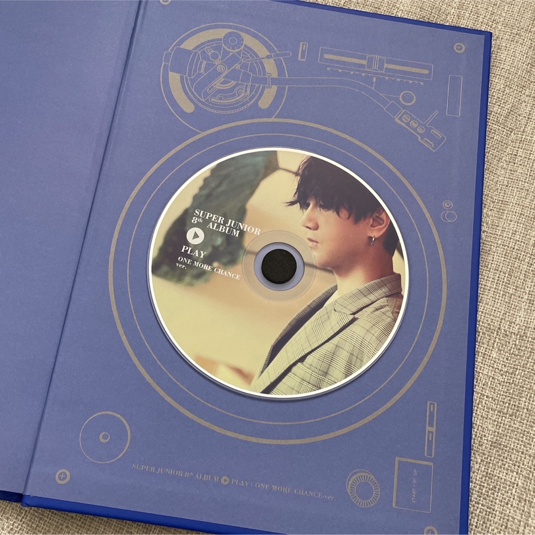 SUPER JUNIOR(スーパージュニア)のSUPER JUNIOR  8th album  PLAY  ディスク　イェソン エンタメ/ホビーのCD(K-POP/アジア)の商品写真