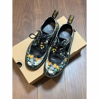 ドクターマーチン(Dr.Martens)のDr.Martens ダーシーフローラル(ローファー/革靴)