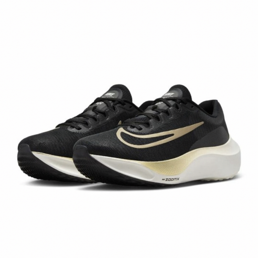 NIKE(ナイキ)の定価19,800円★ズームフライ5 ★27.0cm★DM8968-002 メンズの靴/シューズ(スニーカー)の商品写真