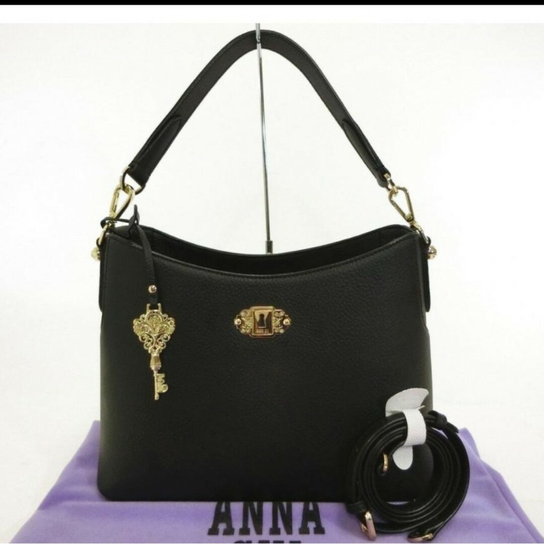 ANNA SUI(アナスイ)のアナスイ本革レザー ショルダーバッグ 鍵型チャーム付 レディースのバッグ(ショルダーバッグ)の商品写真